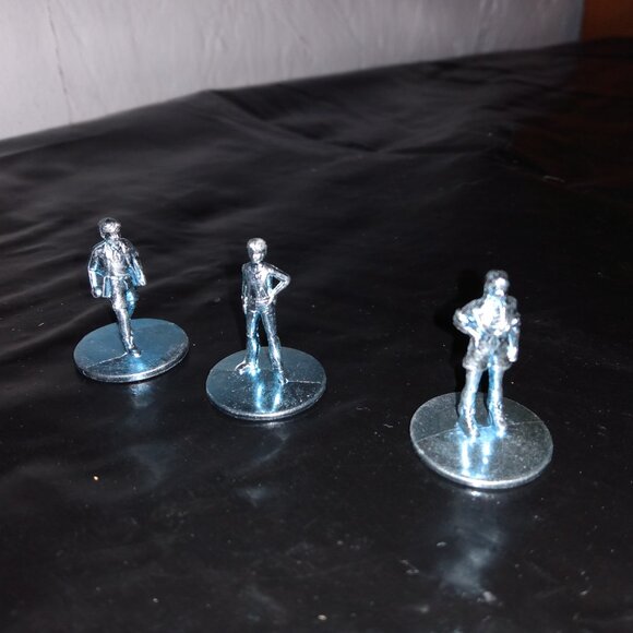 Replacement Jurassic Park Monopoly token pieces 7, Jurassic Park gate - Picture 8 of 12